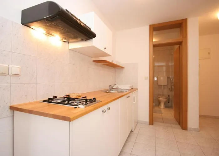 Apartment Mandre 6405e Kolan